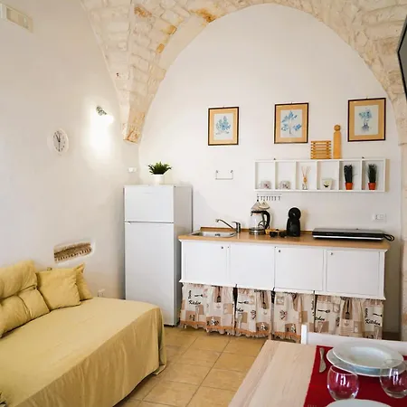 Dimora Arco Antico - Tesoro Nel Cuore Di Ostuni Exterior photo
